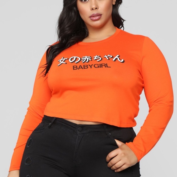FASHION NOVA - Foreign girls crop top - Picture 2 of 4
